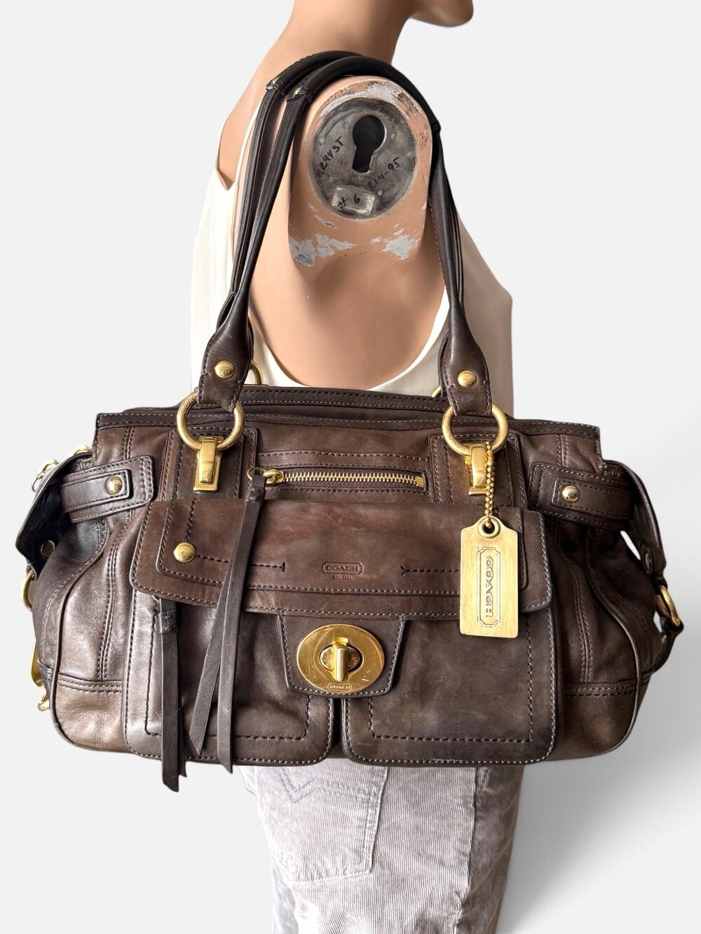COACH 12475 Hampton Lindsay Espresso Brown Leather Brass Turnlock Hangtag y2k